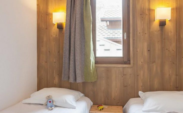 Les Chalets de Solaise, Val d'Isare, Twin Bedroom